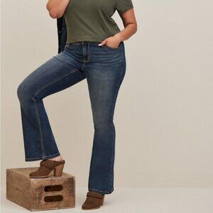 Torrid Luxe Slim Boot Jean 14Tall in Rainstorm NWT